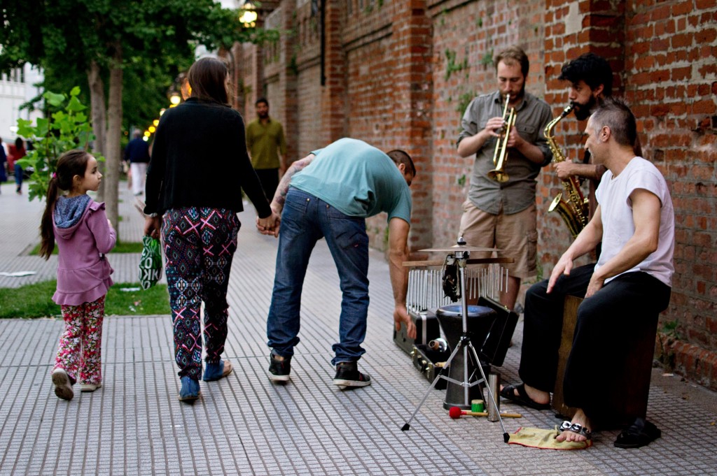 002 Musicos calle_ROMINA MORUA_DSC_1262