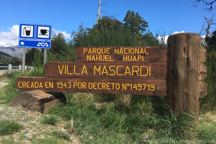 Cartel de Villa Mascardi