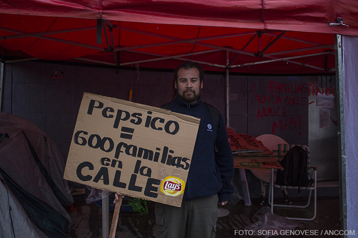 Violento desalojo a los trabajadores de Pepsico