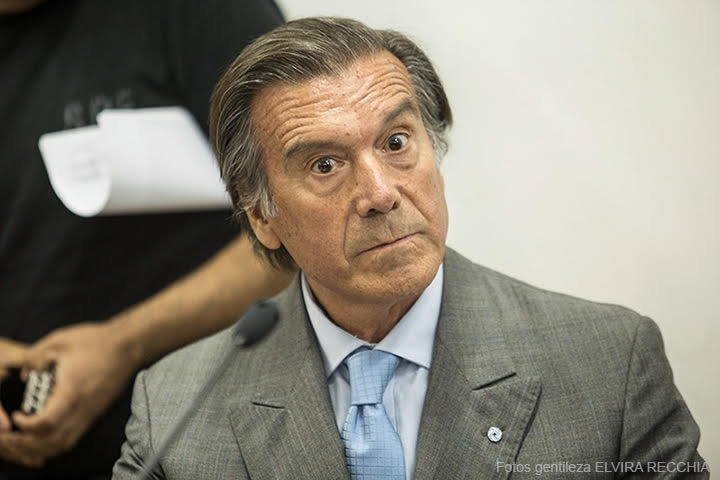 Imagen de Eduardo Alfonso mientras declara en el juicio en su contra.