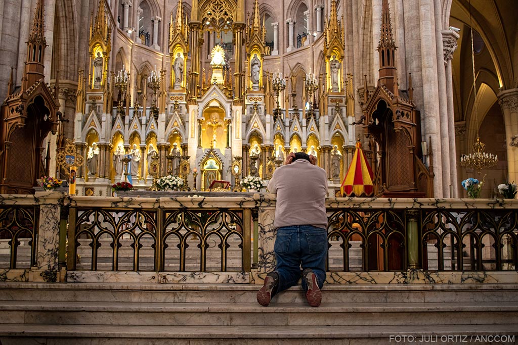 ¿Qué tiene que ver el celibato con la economía de la Iglesia?