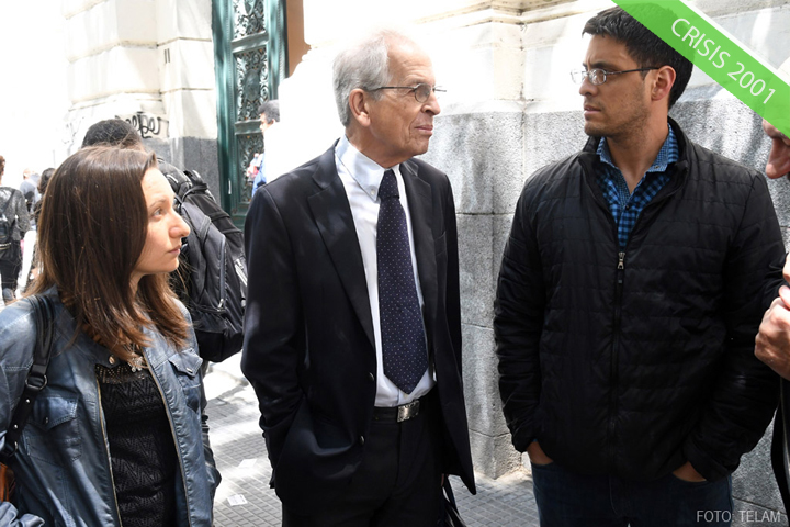 “En el 2001, el pueblo hizo política como nunca la había hecho antes”