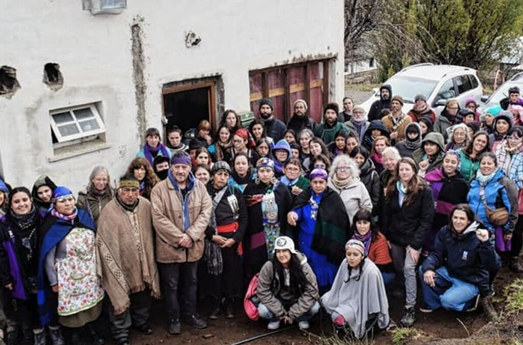 Los mapuches aguardan por su tierra en Villa Mascardi