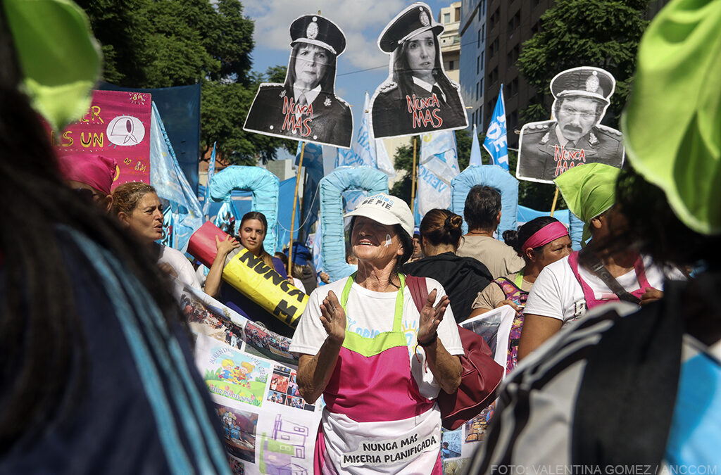 Derechos torcidos