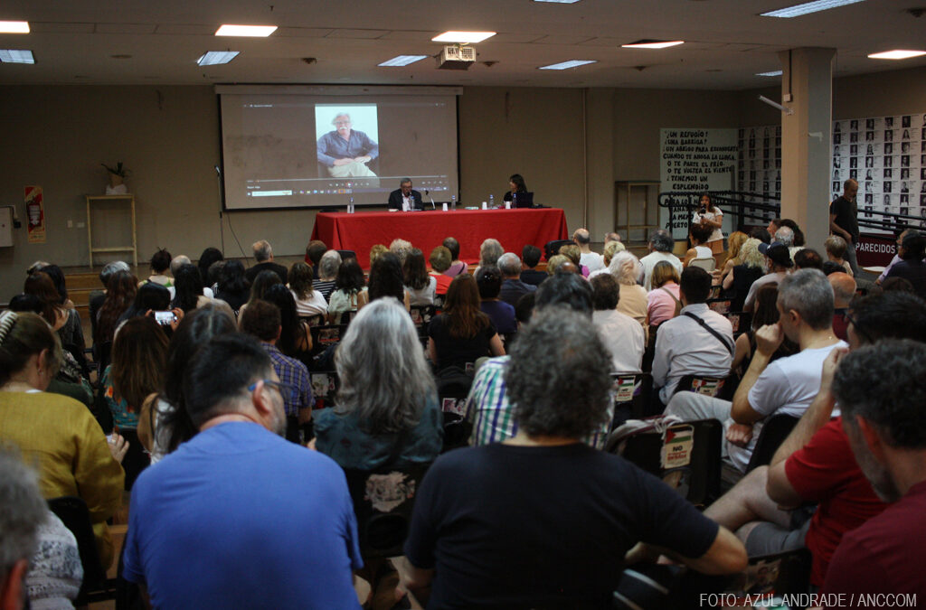 Treinta años de compromiso social