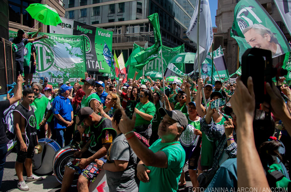 “No podemos permitir el desguace del Estado”