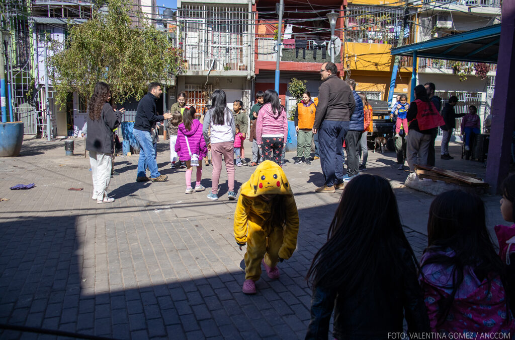 Una mano a los niños del Barrio Mugica