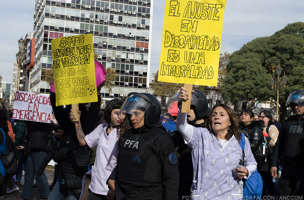 Sin ley y sin prestadores
