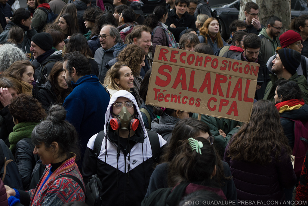 20250528_MarchaCienciayUniversidad_Eternauta_PresaFalconGuadalupe_ANCCOM_DSC_0618