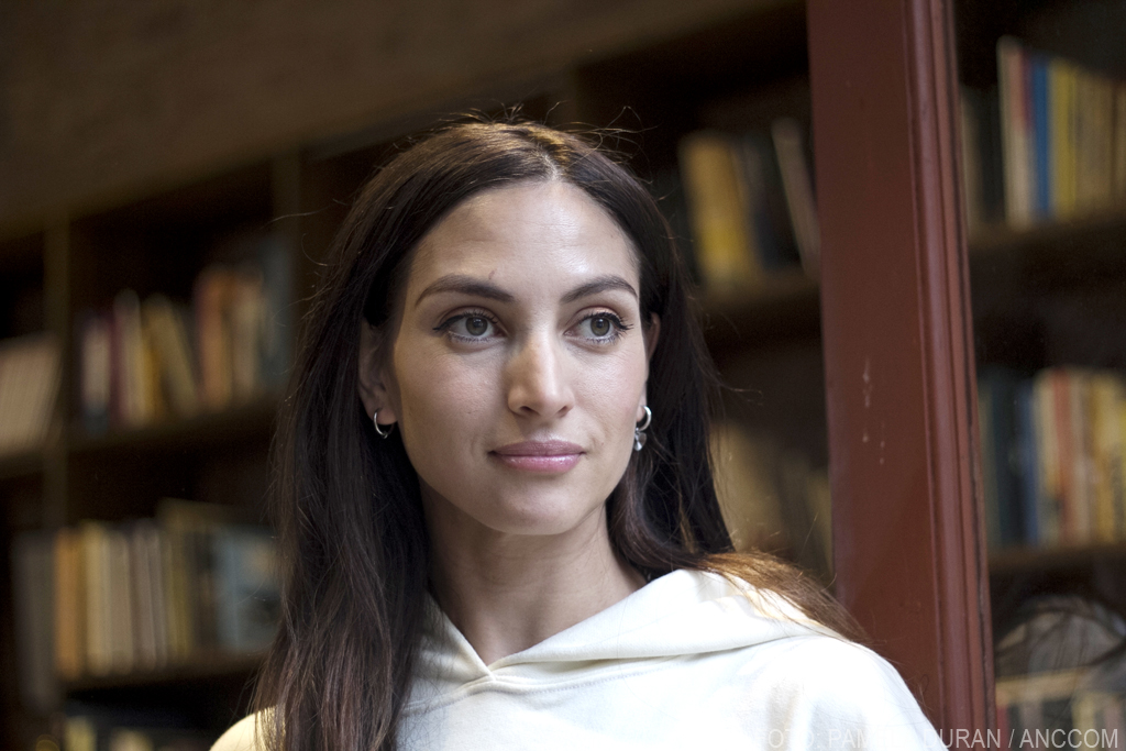002 20250613_Retrato a Ana Sicilia_DURÁN _AS (3).jpg