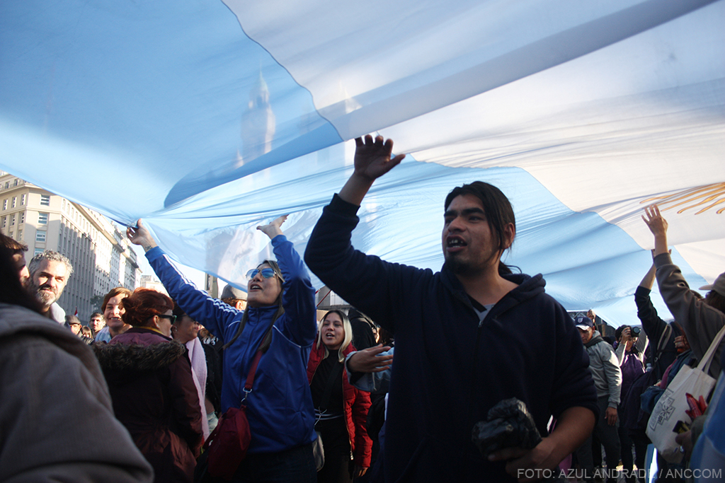 007-20250618_Marcha por CFK_Azul Andrade_13