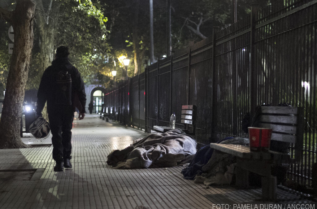 Más afuera que en la calle