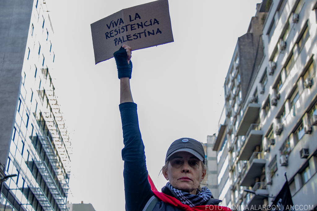 002 200712202520250712 __ Movilización en apoyo al pueblo palestino_Alarcón Vanina.jpg