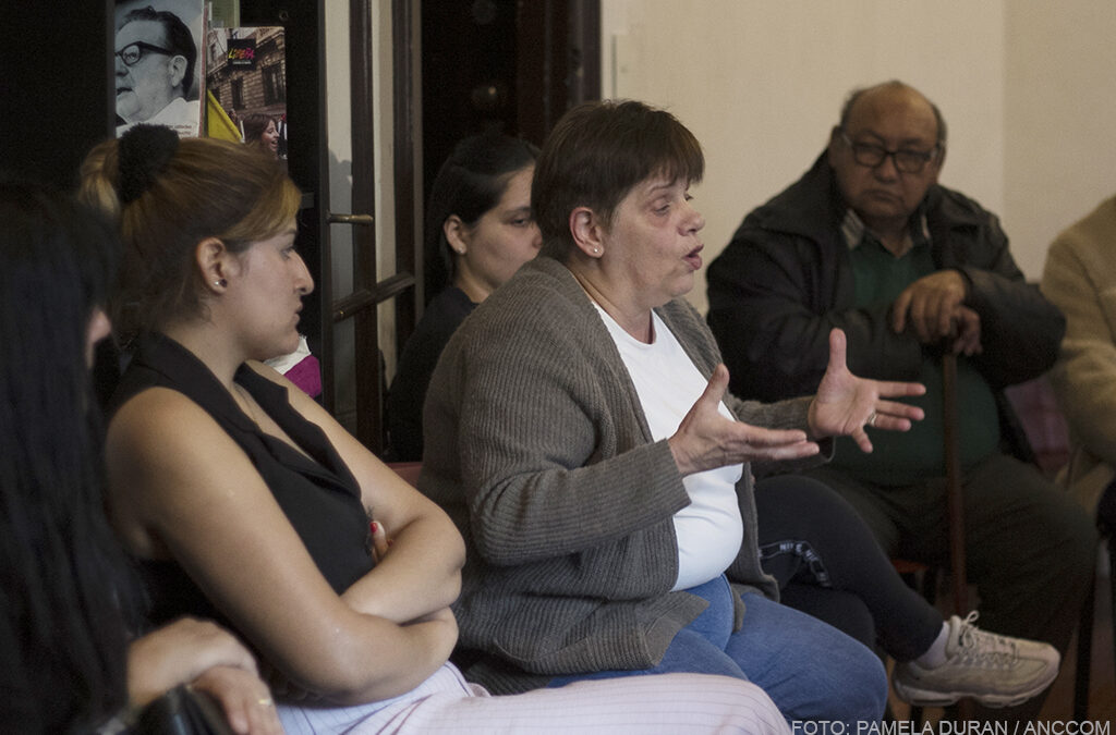 Las mujeres de la fila