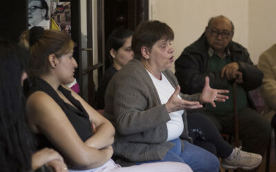 Las mujeres de la fila