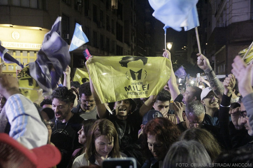 WhatsApp Image 2025-10-27 at 00.19.28