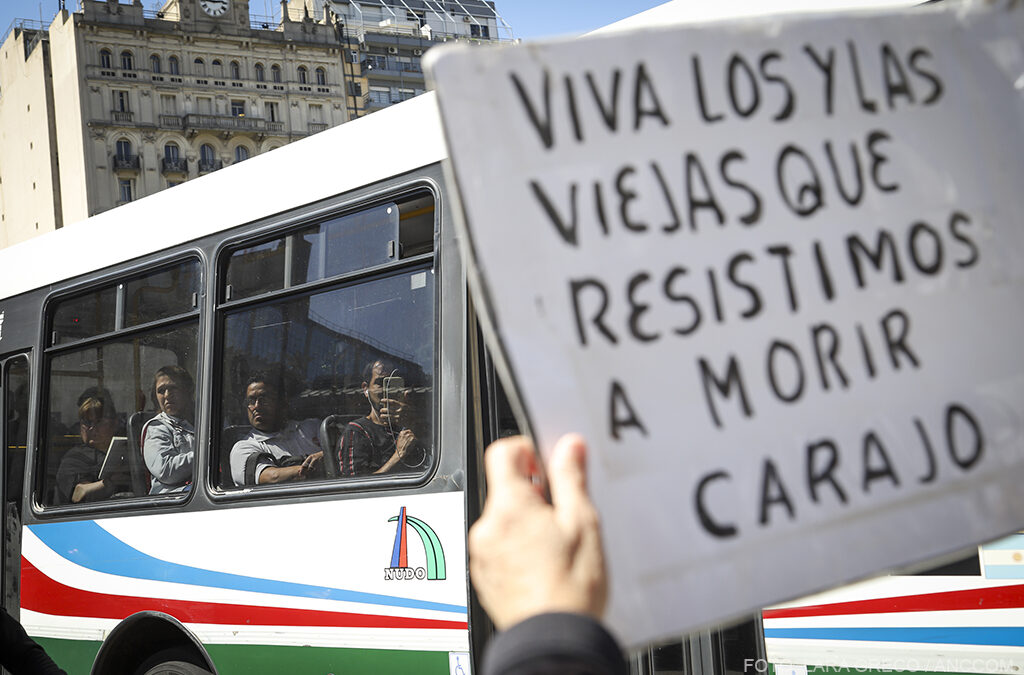 Los jubilados siguen marchando