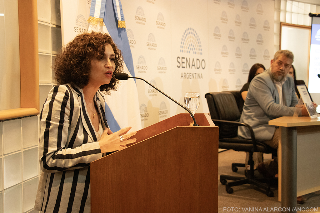 003_1202202520251202_Presentación del Informe sobre Libertad de Expresión_Alarcón Vanina (27)